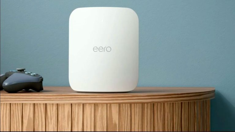 Le nouvel eero Max 7 d’Amazon présente un tout nouveau design avec des vitesses Wi-Fi 7