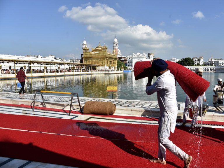 L’Inde demande à ses citoyens d’être prudents s’ils voyagent au Canada alors que le fossé s’intensifie suite à la mort du chef sikh