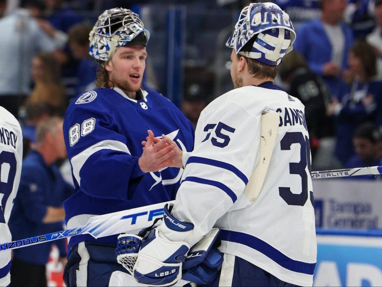 « Vous pouvez affirmer que la mauvaise équipe a remporté ces deux séries : » Jon Cooper sur le Lightning, les Leafs et plus