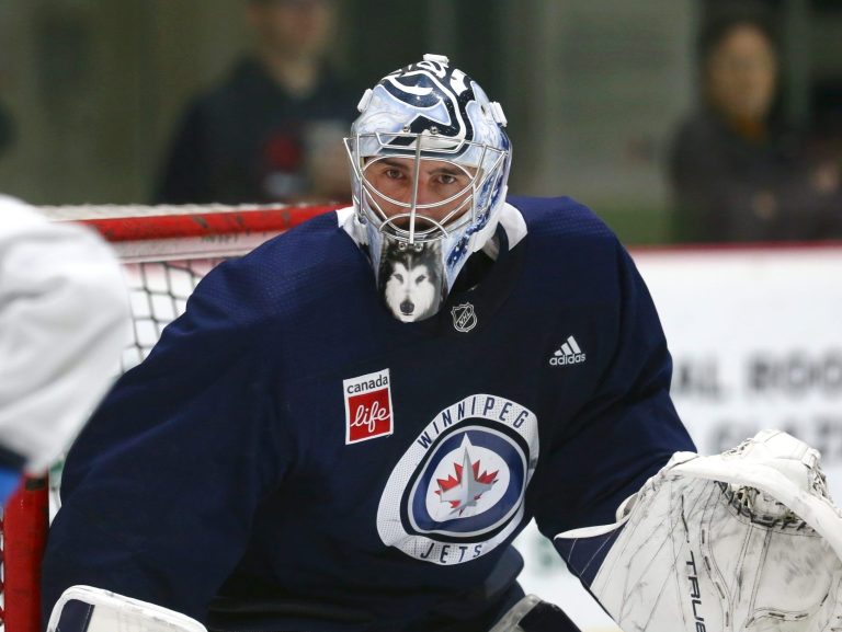 Friesen : Hellebuyck et Scheifele des Jets, ici pour passer un bon moment, voire plus longtemps