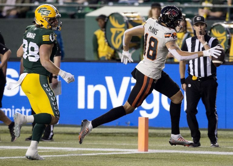 Les Lions reviennent en séries éliminatoires avec une victoire contre les Elks