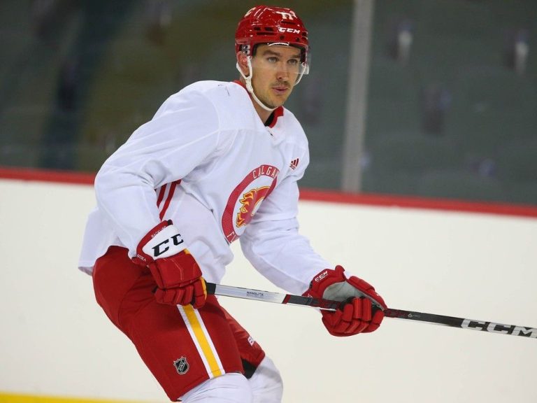 Le candidat capitaine Mikael Backlund est-il prêt à retrouver les Flames ?