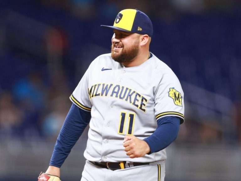 Rowdy Tellez et Josh Donaldson ont parlé de trash dans le club-house des Brewers