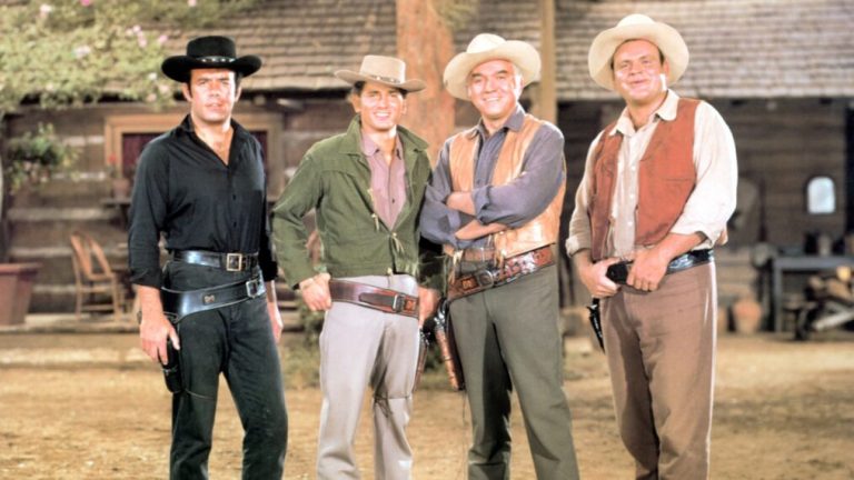 Pernell Roberts, Michael Landon, Lorne Greene, and Dan Blocker in 