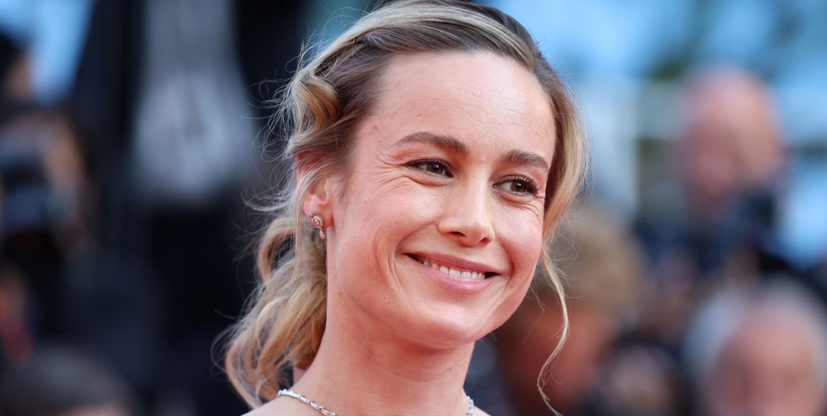 Brie Larson fait peau neuve dans les images fixes de son nouveau spectacle
