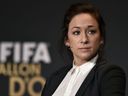 La footballeuse allemande Nadine Kessler donne une conférence de presse avant la cérémonie de remise du FIFA Ballon d'Or 2014 au Kongresshaus de Zurich, le 12 janvier 2015. 