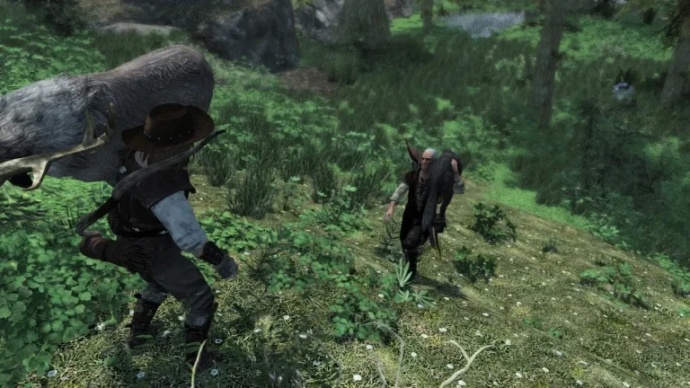 Skyrim: Two characters carrying dead animals on their shoulders.