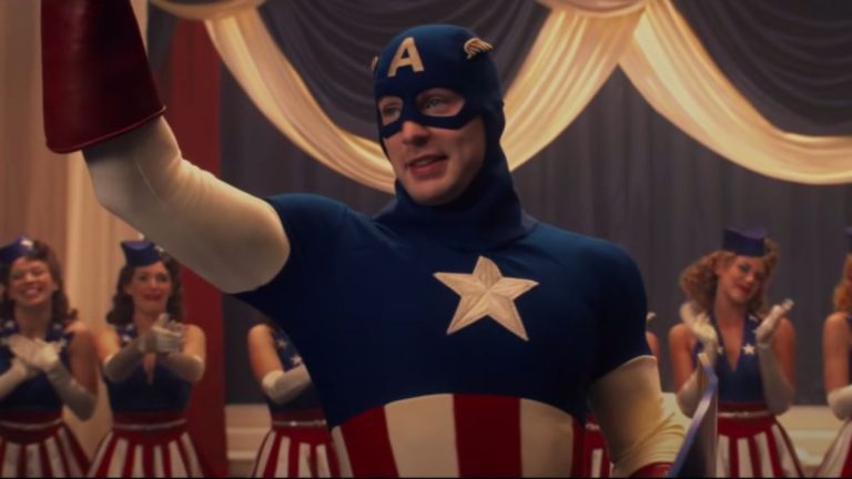 Chris Evans a déclaré que jouer Steve Rogers était "contre nature" pour lui et que des mots plus vrais n'avaient jamais été prononcés
