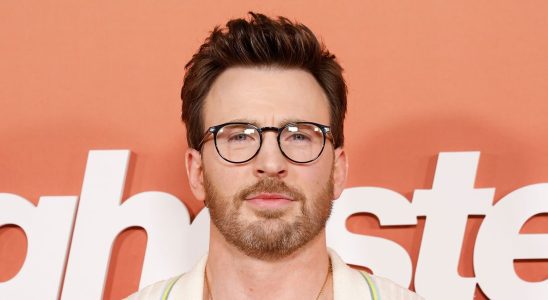 Chris Evans de Marvel veut fumer de l'herbe et "se lancer dans la poterie"