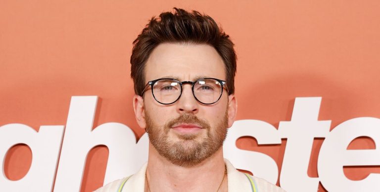 Chris Evans de Marvel veut fumer de l'herbe et "se lancer dans la poterie"
