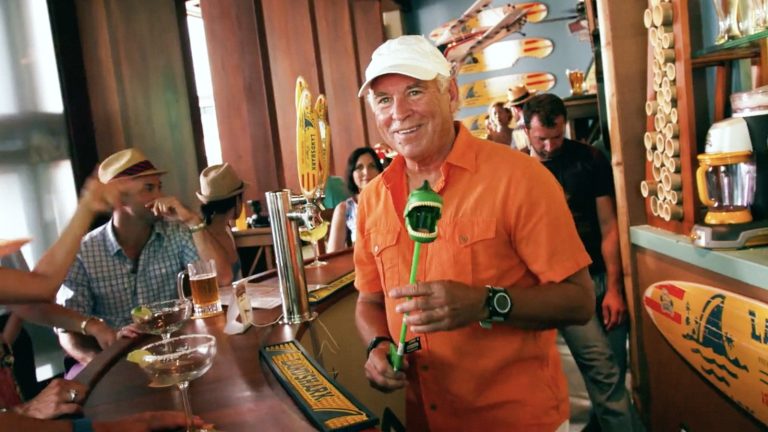 Comment Jimmy Buffett (et ses margaritas) sont venus dans Jurassic World pour ce camée
