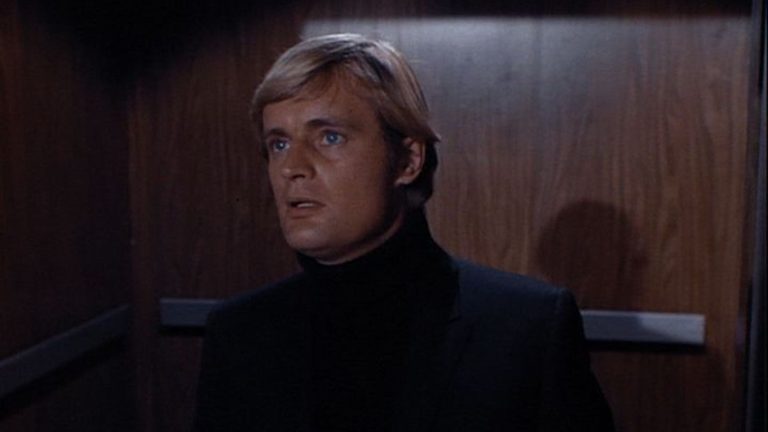 David McCallum, la star de The Man From UNCLE, est décédé à 90 ans
