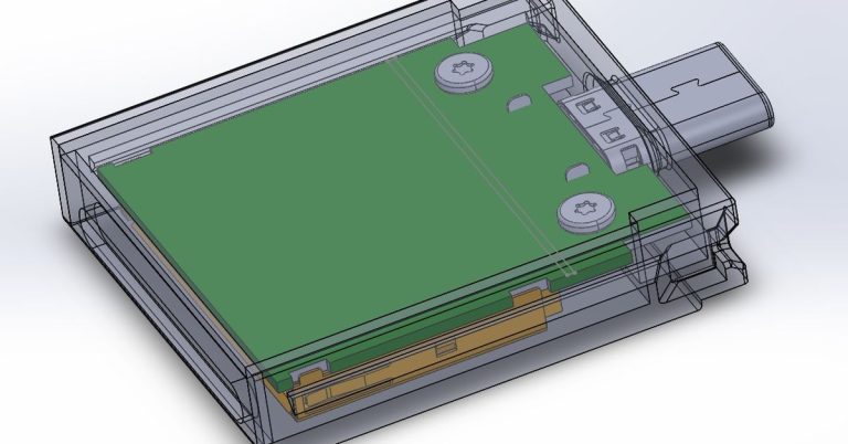 Framework travaille enfin sur un module de carte SD pleine taille