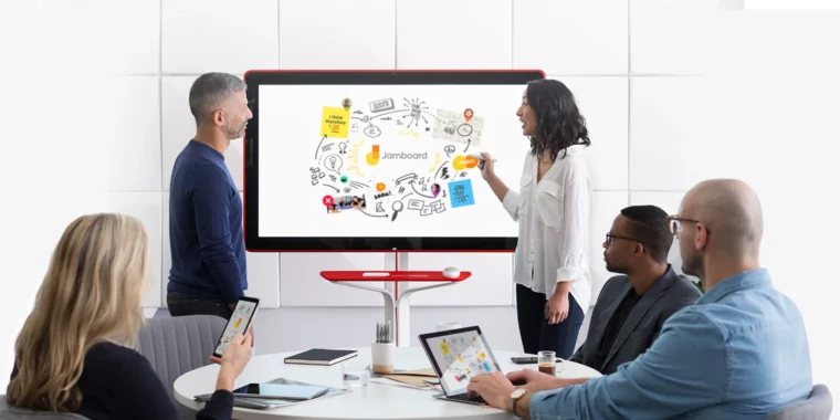 Google Jamboard, d’une valeur de 5 000 $, disparaîtra en 2024 : les applications basées sur le cloud cesseront également de fonctionner