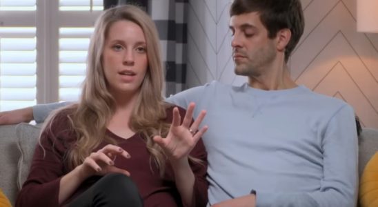 Jill Duggar Dillard and Derick Dillard on Shiny Happy People: Dillard Family Secrets.