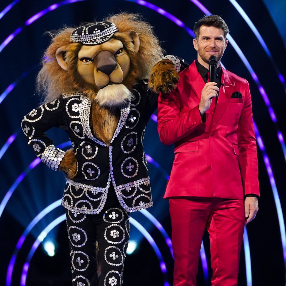 lion nacré, Joel Dommett, le danseur masqué