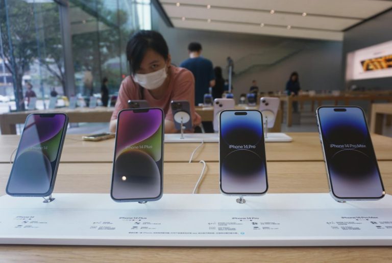 La Chine intensifie sa répression contre les fonctionnaires utilisant des iPhones