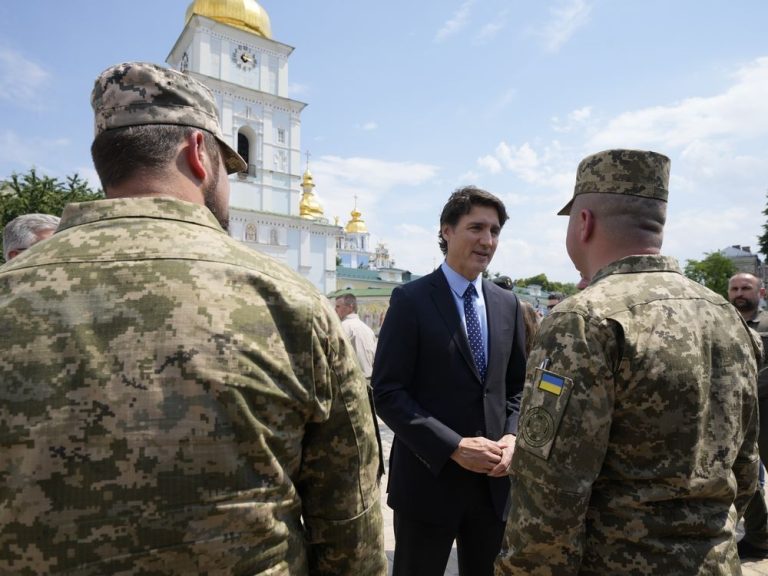 Le Canada se joint à ses alliés pour envoyer des missiles de défense aérienne en Ukraine