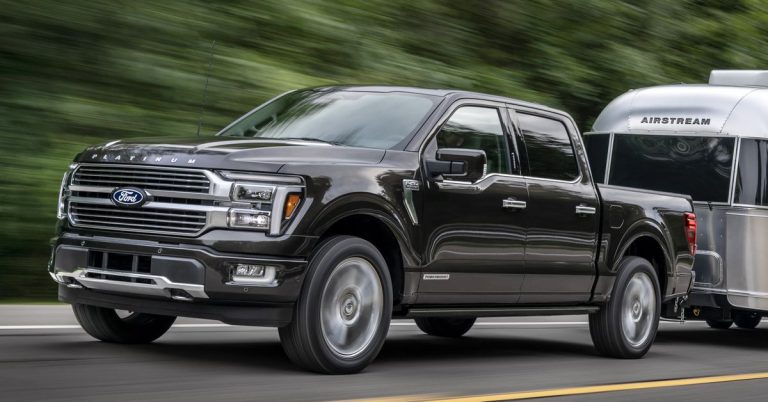 Le F-150 2024 de Ford est doté de la 5G et ne coûte pas plus cher qu’un hybride