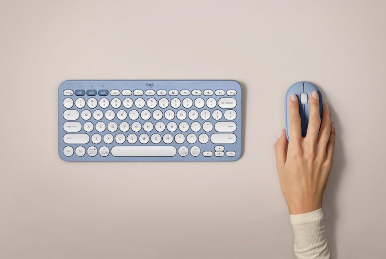 Le clavier et la souris Pebble 2 de Logitech utilisent davantage de plastique recyclé