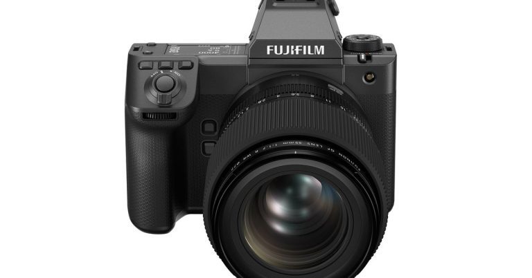 Le nouvel appareil photo moyen format GFX100 II de Fujifilm est plus petit, plus rapide et 2 500 $ moins cher