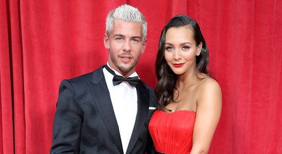 Le vrai couple Hollyoaks, Rory Douglas Speed ​​et Nadine Mulkerrin, partagent des clichés de vacances en famille