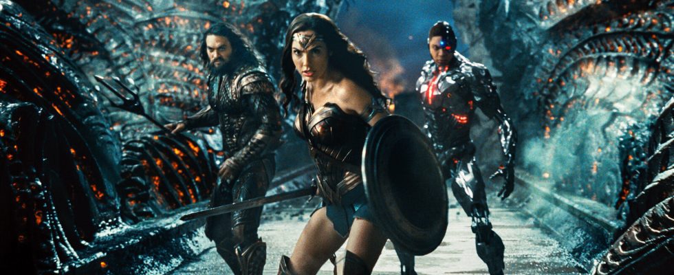 L'écrivain de Man Of Steel pense que "c'était fou" que DC reproduise l'univers cinématographique Marvel