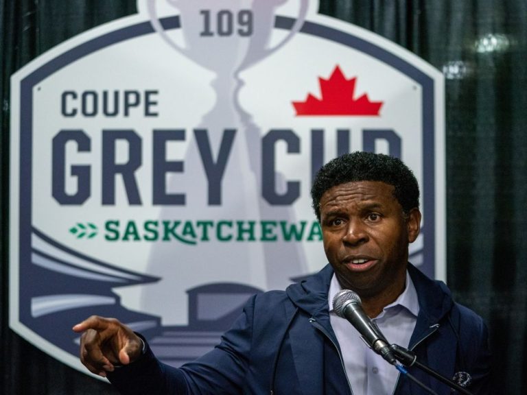 Les Argonauts de Toronto signent une prolongation de contrat avec le directeur général Pinball Clemons