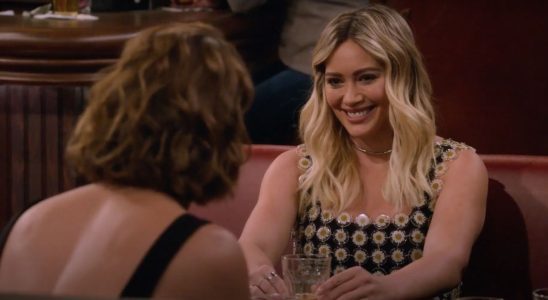 Hilary Duff in How I Met Your Father