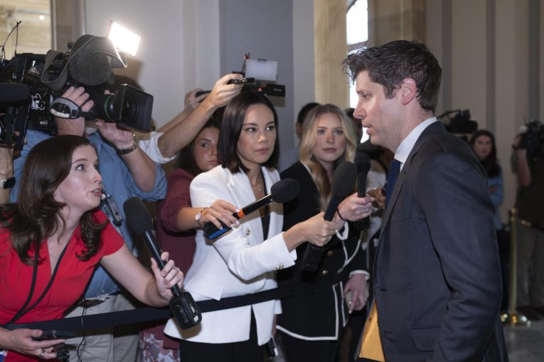 Les leaders de la technologie de l’IA font tous les bons bruits lors d’une agréable réunion du Sénat à huis clos