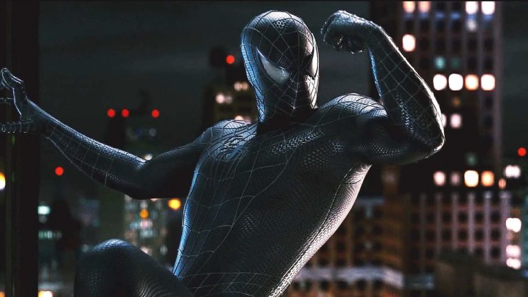 Marvel’s Spider-Man 2 présente le costume emblématique Venom de Tobey Macguire, et tout le monde prévoit le même hommage