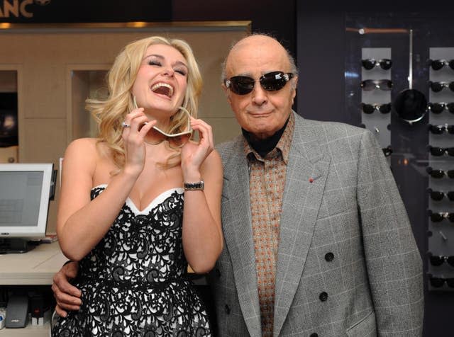 La chanteuse Katherine Jenkins et Mohamed Al Fayed 