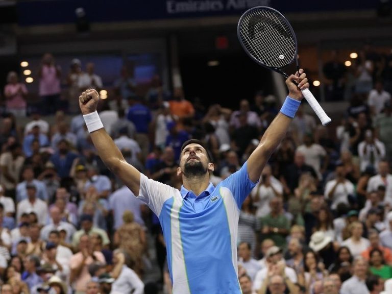 Novak Djokovic atteint sa 10e finale de l’US Open en battant Ben Shelton en deux sets