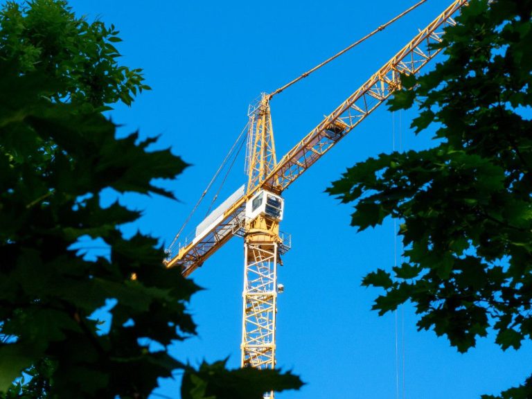 Trois mesures que le gouvernement fédéral peut prendre pour soutenir le logement