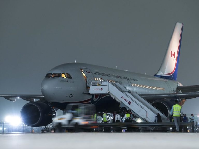 Trudeau s’apprête à quitter l’Inde après la panne d’un avion