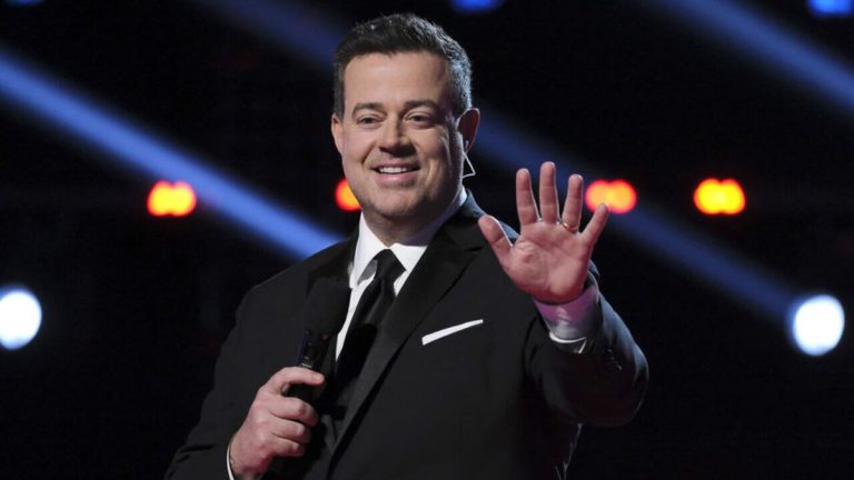 Carson Daly hosting The Voice on NBC