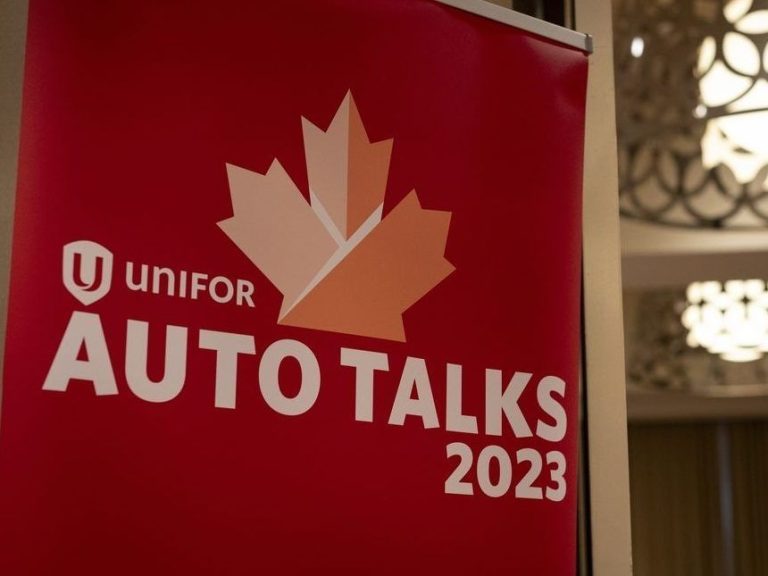 Unifor conclut une entente de principe avec Ford Motor Co., grève évitée