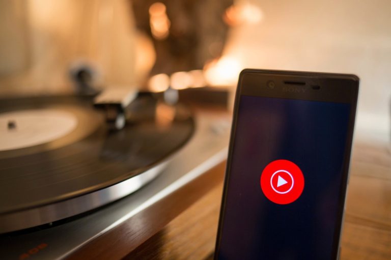 YouTube Music devient plus social et ajoute des commentaires à l’écran « Lecture en cours »