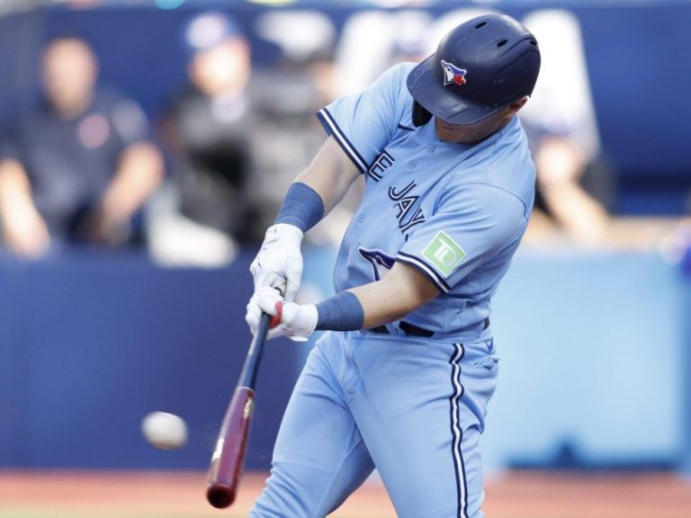 DÉCROCHÉ : la fête est retardée mais les séries éliminatoires des Blue Jays sont liées grâce à la défaite des Mariners