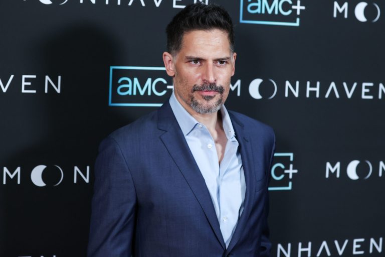 Deal or No Deal Island : Joe Manganiello animera le spin-off du jeu télévisé NBC (Regarder)
