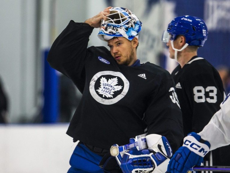 Ilya Samsonov évite une blessure grave à l’entraînement des Maple Leafs, John Klingberg en voie de guérison