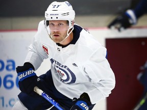 Nikolaj Ehlers pendant le camp d'entraînement des Jets de Winnipeg