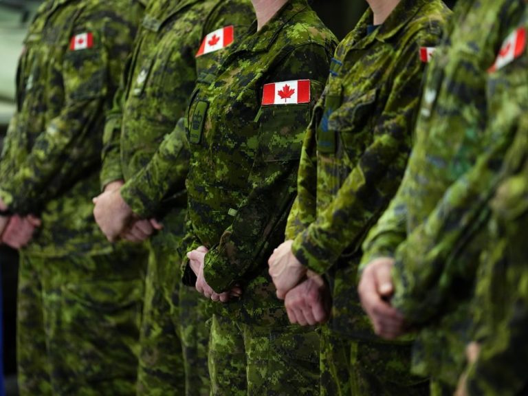 Les soldats demandent des dons pour aider au logement et aux frais de nourriture : mémo