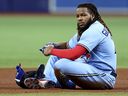 Vladimir Guerrero Jr. des Blue Jays de Toronto réagit après avoir terminé huitième lors d'un match contre les Rays de Tampa Bay contre les Blue Jays de Toronto au Tropicana Field le 24 mai 2023 à Saint-Pétersbourg, en Floride.  