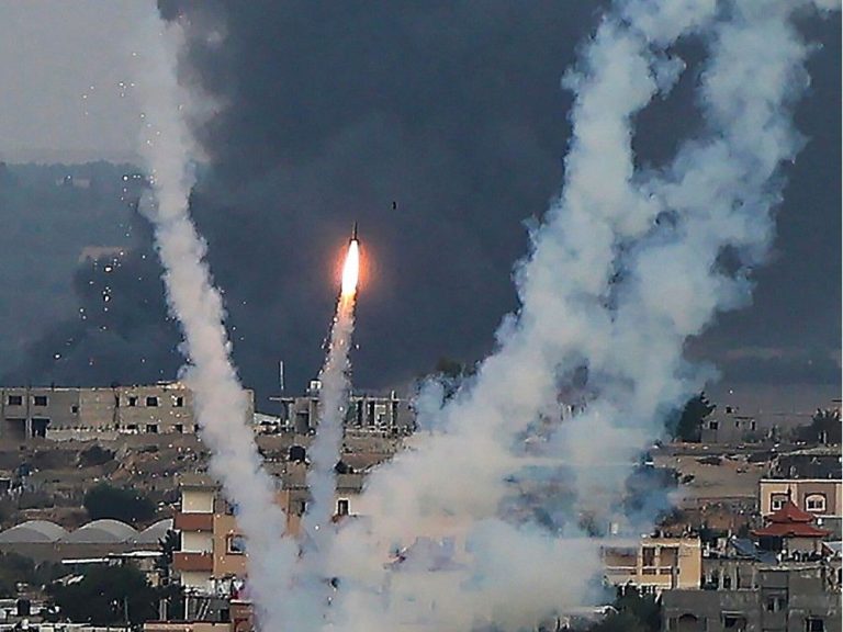 « Tout ce que nous pouvons faire pour aider » : pourquoi certains Canadiens choisissent de rester en Israël après les attaques terroristes du Hamas