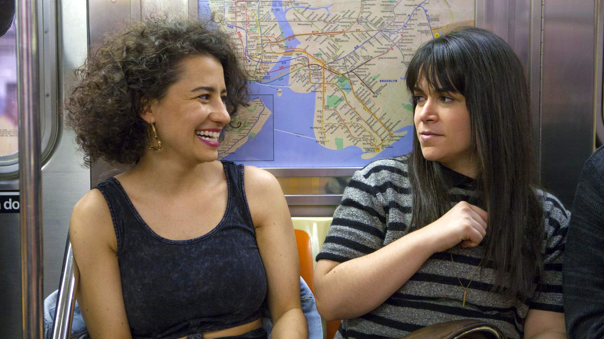 Ilana Glazer et Abbi Jacobson dans Broad City