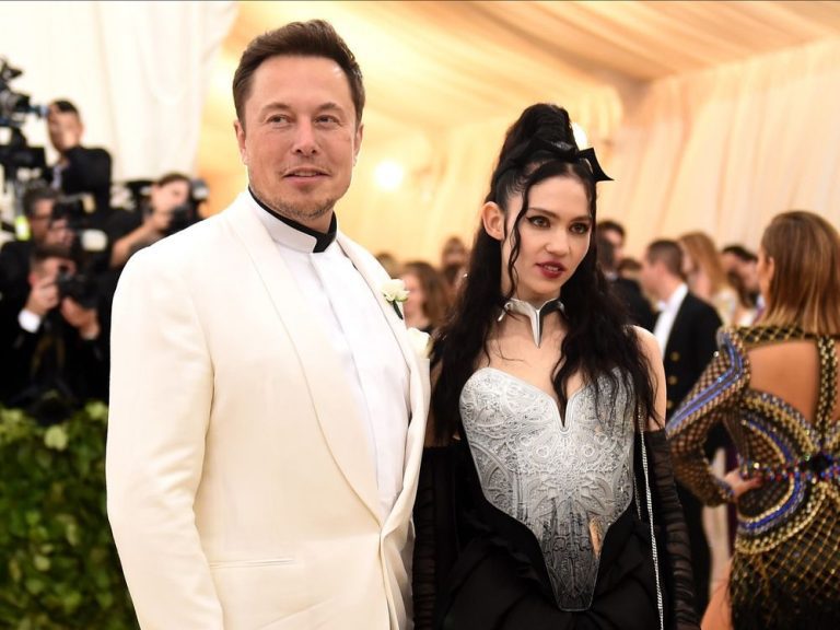 Grimes poursuit Elon Musk pour ses droits parentaux