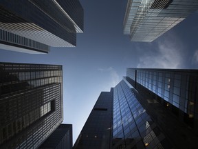 Le principal organisme de réglementation bancaire du Canada remarque des pratiques préoccupantes sur le marché de l'immobilier commercial.