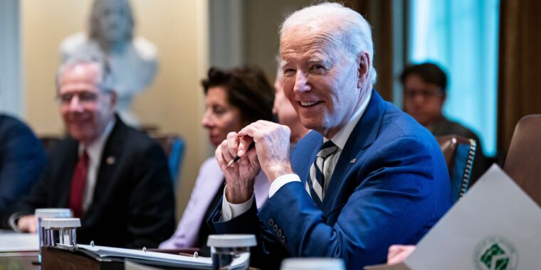 SCOTUS bloque une ordonnance stipulant que l’administrateur de Biden ne peut pas « contraindre » les sociétés de médias sociaux