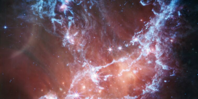 The Daily Telescope : Regard sur un jeune amas d’étoiles dans une galaxie proche